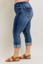 Dark Wash Cuffed Capri