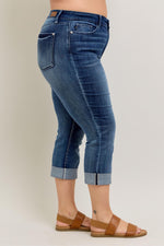 Dark Wash Cuffed Capri