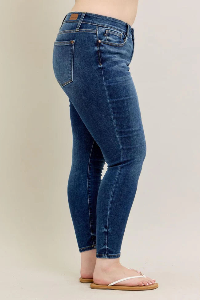 Mid Rise Skinny with Handsanding