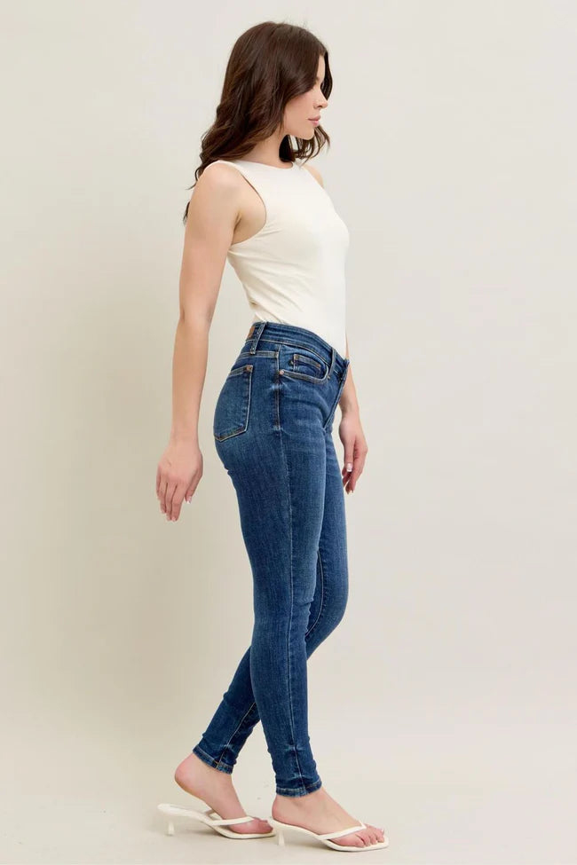 Mid Rise Skinny with Handsanding