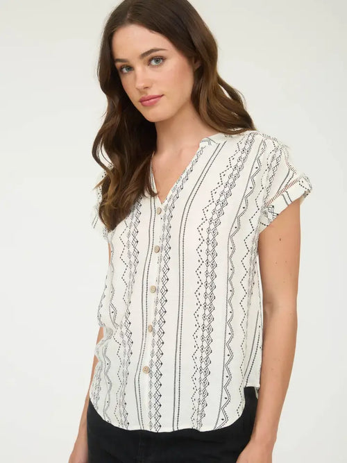 Geo Pattern Button Top