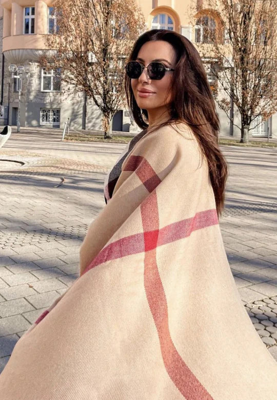 Fraas Plaid Ruana