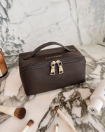 Ellis Makeup Bag - Chocolate *SAMPLE SALE PRE-ORDER 25% off*