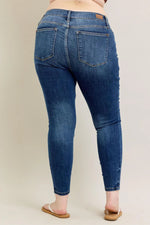 Mid Rise Skinny with Handsanding