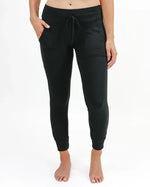 Summer Weight Live-In Loungers in Black