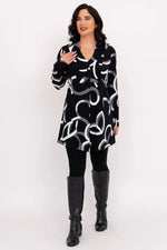 Edwina Tunic - BW Focus