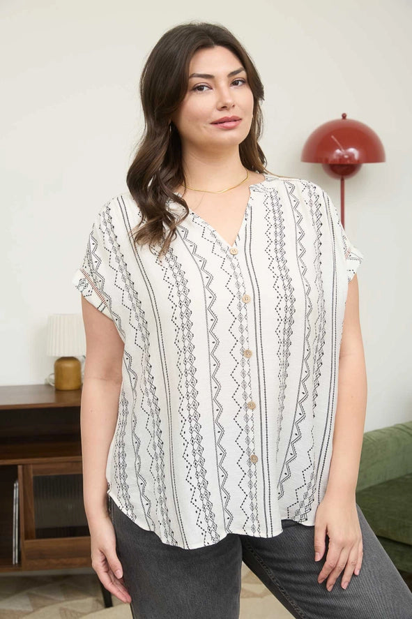 Geo Pattern Button Top