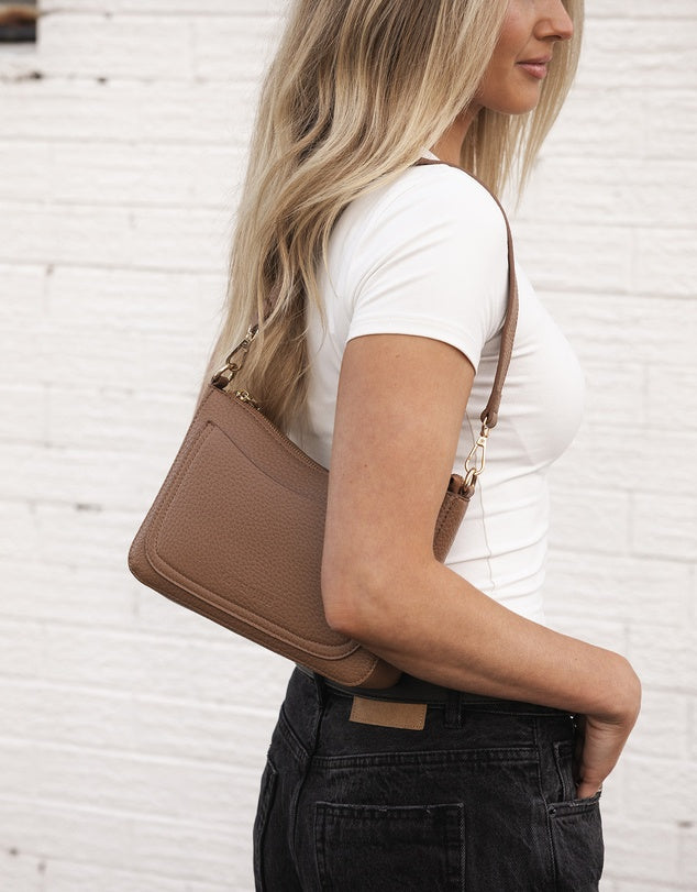 Linda Crossbody