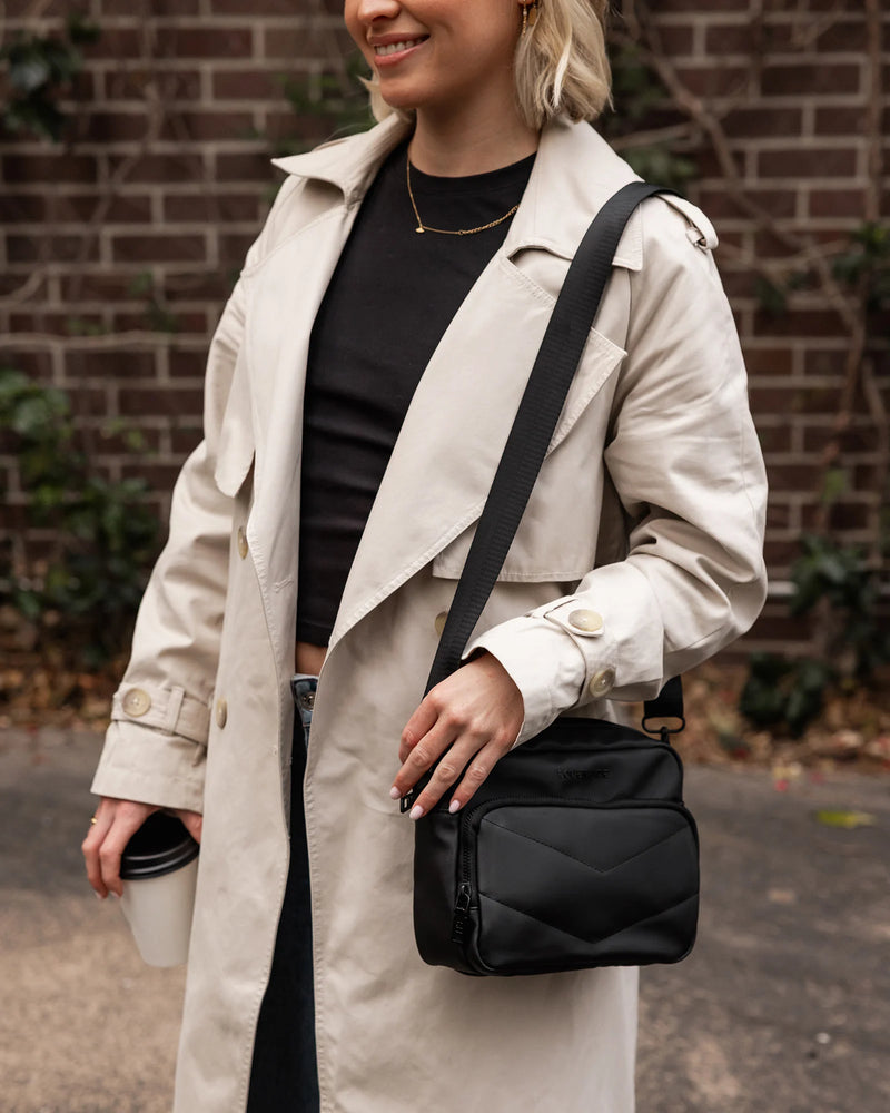 London Crossbody *SAMPLE SALE PRE-ORDER 25% off*