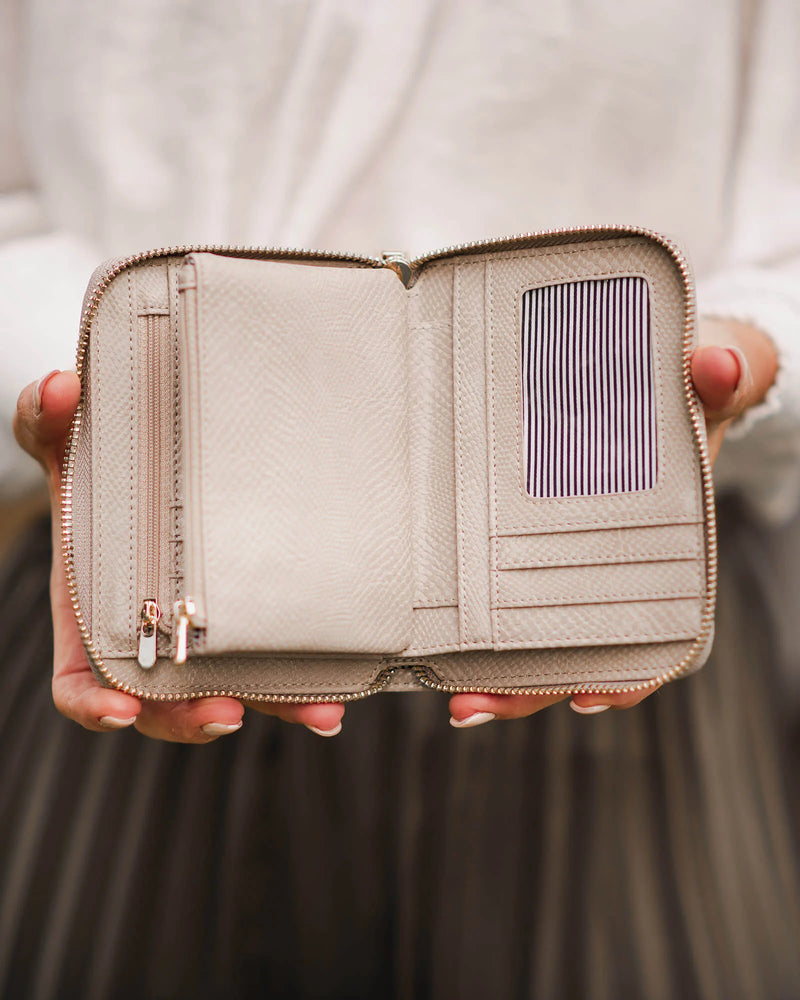 Eden Wallet *SAMPLE SALE PRE-ORDER 25% off*
