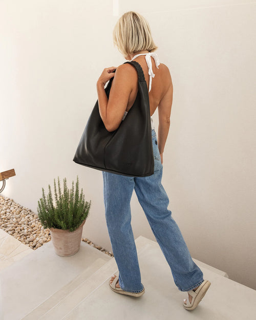 Avery Shoulder Bag *SAMPLE SALE PRE-ORDER 25% off*