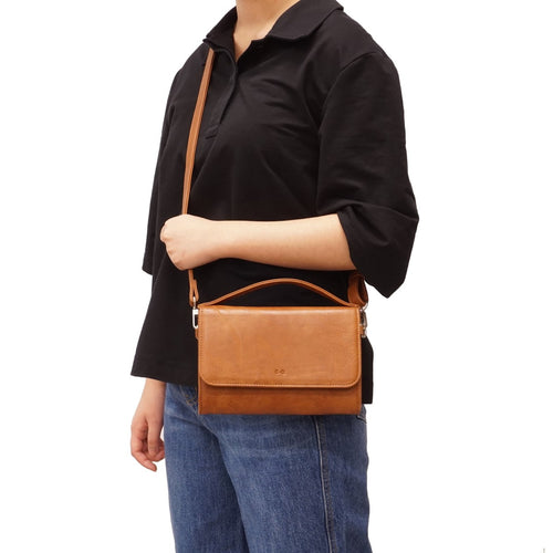 Janelle Crossbody Wallet